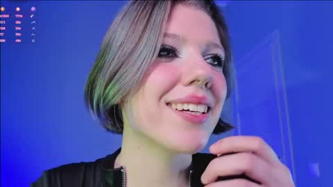 Polly online show from April 10, 9:19 pm