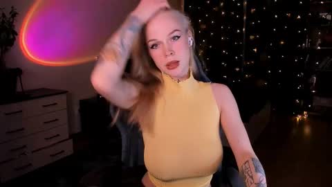 Megan.online  online show from January 14, 3:42 pm