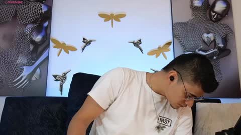    online show from December 3, 2:09 am