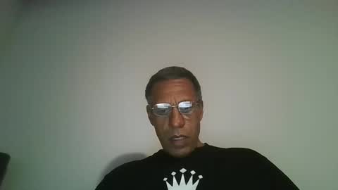 Snapshot of poolguy2496 chatting on September 14, 4:37 am poolguy2496 online show from September 14, 4:37 am