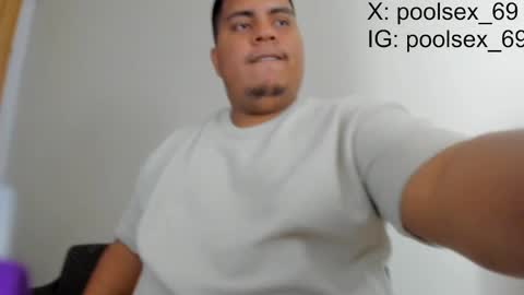 poolsexx_69 online show from September 18, 8:13 pm