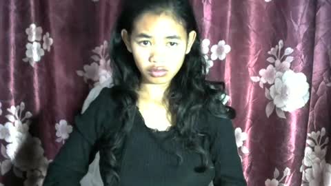 Lilly online show from June 29, 4:42 am