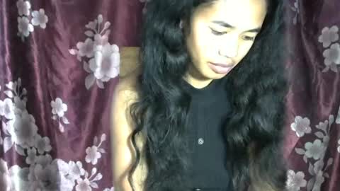 Lilly online show from July 6, 5:04 am