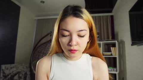 Snapshot of popy_star chatting on March 11, 4:30 am Agnes online show from March 11, 4:30 am