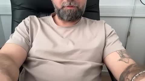 porw23 online show from April 21, 11:06 am