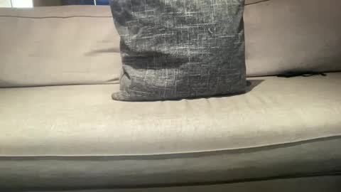 pourleplaisir_69 online show from May 9, 8:42 am