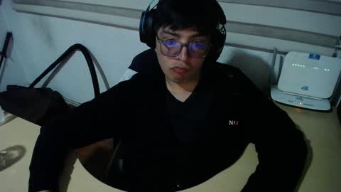 powerfulzeus2 online show from October 7, 2:29 am