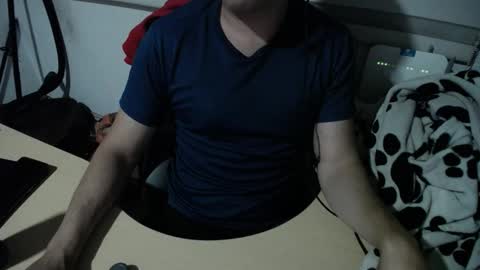 powerfulzeus2 online show from September 16, 2:02 am