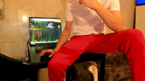 alex online show from February 22, 7:16 pm