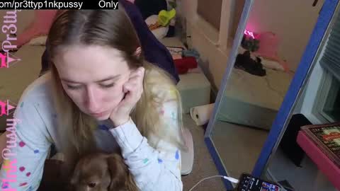 Evangeline Eva Darling online show from March 1, 1:21 am