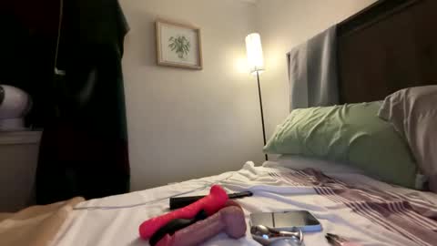 prancerpreet online show from May 19, 1:56 am