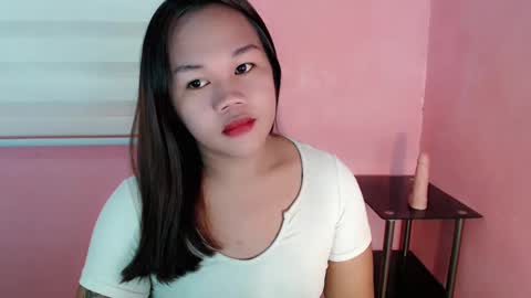 Snapshot of precious_ariah chatting on February 18, 2:27 am Just PRECIOUS online show from February 18, 2:27 am