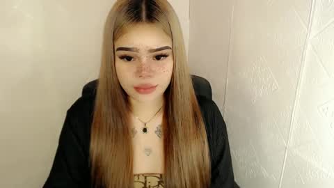 MAXXINE online show from March 12, 3:57 am