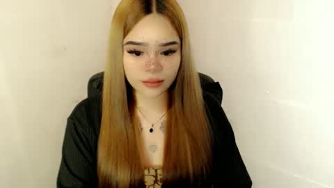 MAXXINE online show from September 30, 6:13 am