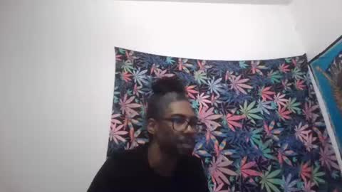 Snapshot of presidentialbryana chatting on October 21, 1:44 am Libra Lamont online show from October 21, 1:44 am