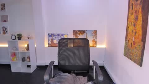 Camila  online show from January 9, 5:40 pm