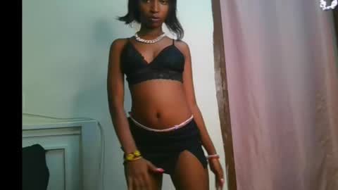 pretty__lisa online show from February 3, 9:24 am