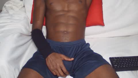 Pretty dollx01 online show from April 12, 8:02 pm