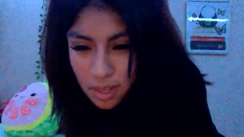 pretty_girl828687 online show from November 6, 9:23 am