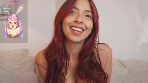 pretty_goddess online show from January 11, 3:18 pm