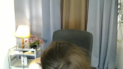 Kim online show from February 17, 4:53 am