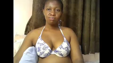 pretty_kylah online show from February 9, 11:51 pm