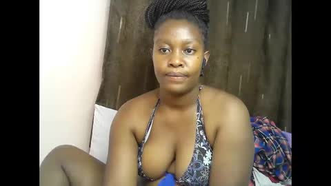 pretty_kylah online show from May 16, 3:03 am