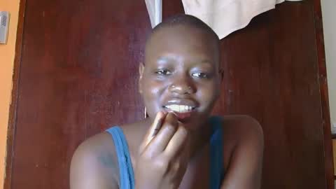 prettie diva online show from January 14, 5:59 am