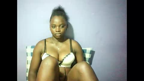 Mary Melinda online show from February 2, 6:42 pm