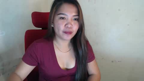pretty_pharsa online show from May 25, 9:04 am