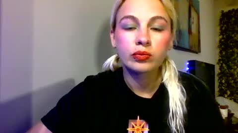Missy  Jack online show from June 14, 12:10 am