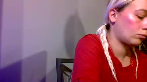 Missy  Jack online show from June 18, 12:16 am