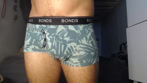 Prettybigcock1 online show from January 21, 11:35 am