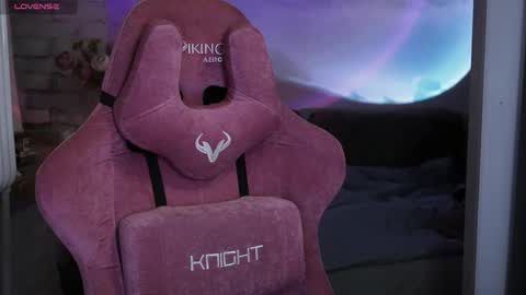 Violet online show from December 15, 1:45 am