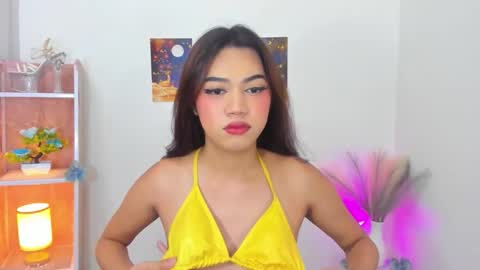 prettyhothugecock online show from November 21, 2:31 am