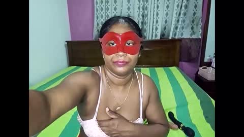 Prettypriya online show from March 23, 9:09 pm