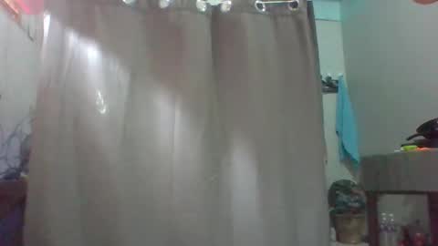 prettyyy_lovelyyy online show from May 7, 7:04 am
