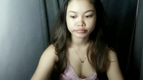 prettyyy_lovelyyy online show from May 20, 8:32 am
