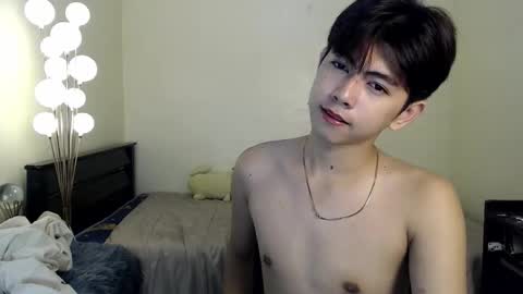 princecalix online show from September 17, 7:28 pm