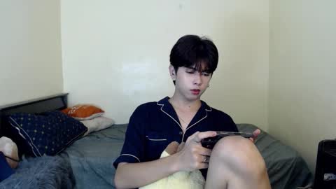 princecalix online show from October 22, 5:25 pm