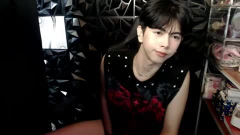princecalix online show from July 4, 8:01 pm