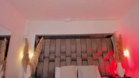  rosa  online show from March 26, 8:14 pm