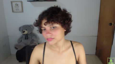 Snapshot of princess_an chatting on October 15, 7:37 pm An online show from October 15, 7:37 pm