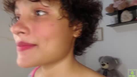 Snapshot of princess_an chatting on October 11, 8:45 pm An online show from October 11, 8:45 pm
