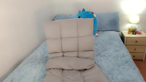 Jessy online show from February 26, 5:00 am