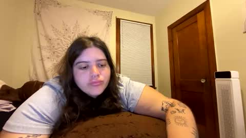 princessviccxo online show from April 9, 6:19 am