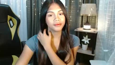 Snapshot of princessrynn chatting on October 23, 4:41 pm princessrynn online show from October 23, 4:41 pm
