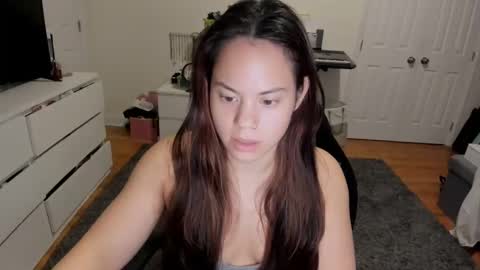       online show from March 10, 1:01 am