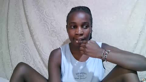 pritty_amber online show from February 4, 8:18 am