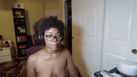 Snapshot of productivepussy chatting on October 12, 3:10 am ProductivePorn online show from October 12, 3:10 am